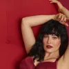 «Куди ми покотимось?»: Даша Астаф’єва висловилася про колег, які показують розкішне життя під час мітингів