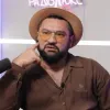 «‎Будинок накрила хвиля уламків»: продюсер Євген Фешак розповів, як пережив пекельну ніч обстрілів
