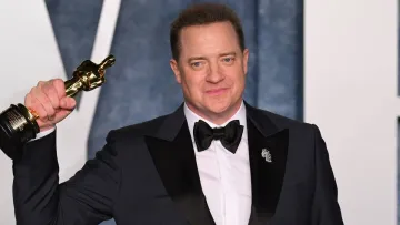 «Джорджу із джунглів» вже 57: сьогодні народити відзначає зірковий актор Брендан Фрейзер – як він виглядає