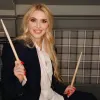 Анна Буткевич відвідала столицю моди: стильні кадри з готелю в Парижі підкорили мережу