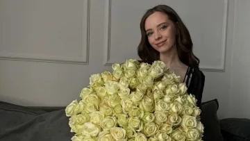 «Працює в серйозній компанії»: відома акторка нарешті розповіла про особисте життя