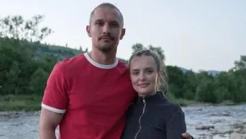 Тарас Цимбалюк подарував учасниці шоу «‎Холостяк» кулон: ось скільки він коштує