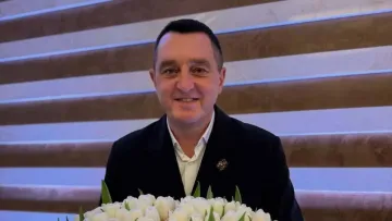 «Вранці – пів яйця, вдень – пів огірка»: Дядя Жора насмішив соцмережі новою дієтою