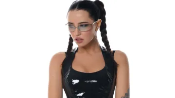 Надя Дорофєєва потішила фанів гарячим образом у білизні: як реагують у мережі