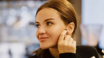 Аліна Доротюк планує весілля: популярна ведуча розповіла про незвичне знайомство із коханим