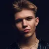 «Янка вигадала перші рядки»: автор «Смарагдового неба» розповів про роль його коханої в успіху пісні 