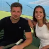 «Мені пощастило»: колишня дружина Дмитра Комарова показалася на фото в обіймах чоловіка
