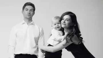 «Любимо тебе безмежно»: як Остапчук з дружиною відсвяткували перший День народження сина – миле відео