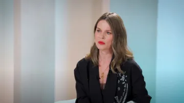 «Мене ніхто не знає»: Фреймут у Раміни поскаржилася на брак уваги до медійниці в Англії
