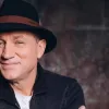 «Вперше зловив»: народний артист Анатолій Гнатюк похвалився незвичним трофеєм з риболовлі на Львівщині 