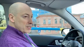 Гордон показав фото своєї першої машини: на чому їздив одіозний журналіст у 90-ті