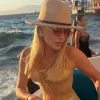 «В нас відбулося кохання з першого погляду»: колишня Цимбалюка Готочкіна вразила стильним образом з Міконосу