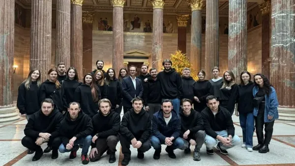 «Щедрик» пролунав у парламенті Австрії: хор «Гомін» подарував Відню українське звучання – відео