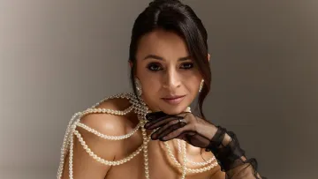 «Тіло, душа, розум»: Ілона Гвоздьова у відвертому корсеті поділилася власною формулою жіночності