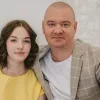 Донька Євгена Кошового потішила архівним фото коміка: таким зірку «Квартал 95‎» ви ще не бачили