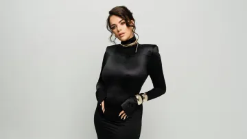 Втретє стане мамою: відома українська стилістка знову вагітна – милі сімейні фото з животиком