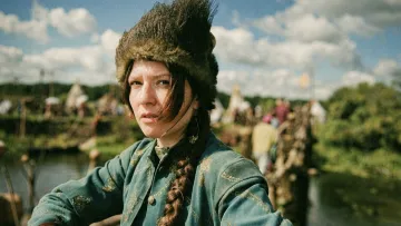 Український прорив на Netflix: зірка «Клондайку» Оксана Черкашина зіграла в популярному серіалі «1670»