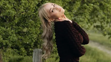 «Моє місце сили»: Інна Бєлєнь вразила мережу стильним відео зі свого рідного міста