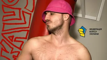 Зірковий український співак отримав посаду у Федерації боксу: ось чим він буде займатися