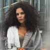 Потап, авто та розкішний букет: Настя Каменських заінтригувала шанувальників новим відео