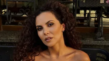 Настя Каменських показала фігуру та комплекс вправ: як співачка підтримує форму