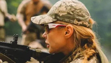 Яка військова підготовка у Тіни Кароль? Ветеран розповів, чим вирізнялась співачка