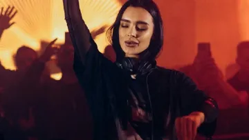 Українська діджейка KOROLOVA потрапила у престижний рейтинг Top 100 DJ Mag: яке місце вона посіла