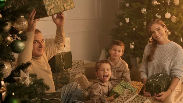 «Наш ранковий хаос»: Катя Осадча розчулила мережу родинним фото на День Святого Миколая