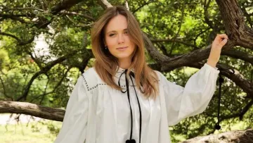 «Каблучка на березі Сени»: Анна Кошмал здивувала мережу зізнанням про коханого та пригадала першу романтику