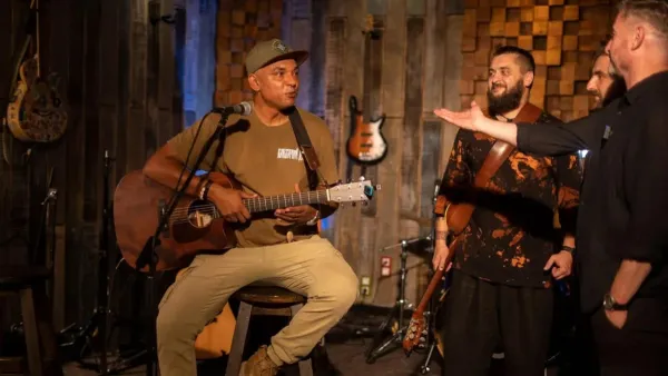 «Ця музика народу заходить»: Мирослав Кувалдін розповів про український фронтовий шансон та проєкт ІБАШ