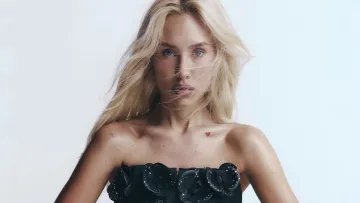 «Роби це гучніше»: Квіткова виклала звабливі фото з цікавим написом – Бражко відреагував