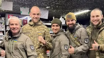 «‎Виконує бойові завдання»: друг зірки «Ліги сміху‎» Ласточкіна розкрив подробиці про військову службу коміка