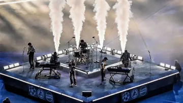 Linkin Park зіграли на церемонії відкриття фіналу Ліги чемпіонів: відео виступу легендарного рок-гурту