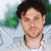 Артур Логай втратив палець через обручку: актор показав жахливі наслідки травми