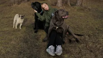 «Я в розпачі, мені страшно»: Олена Мандзюк поскаржилася на таємничу смерть власної собаки