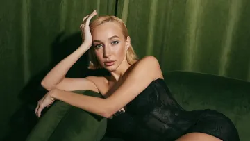 «Втратила відчуття стабільності»: блогерка Олена Мандзюк поділилася власними підсумками 2025 року