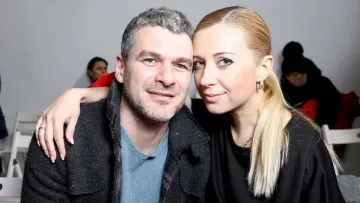 «Підгоріли, але зняли»: Тоня Матвієнко презентувала новий кліп – на відео засвітився Арсен Мірзоян 