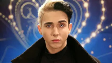 Melovin зізнався, чому позбувся лінзи та назвав легенд, які вплинули на його образ: «‎Хто я без ока?»