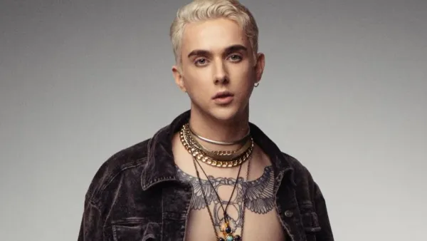 MELOVIN замилував новими світлинами з нареченим-військовим: які моменти з коханим показав співак