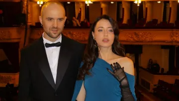 Сукня за 27 тисяч від української дизайнерки: відомо, в якому вбранні Дорофєєва сходила на концерт Монатіка