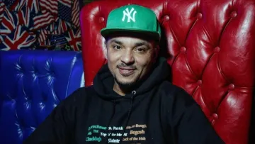 «Позичили 100 доларів та подалися в Севастополь»: як The Вйо та El Кравчук стали лауреатами «Червоної рути»