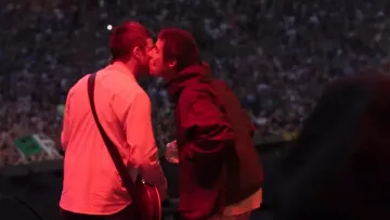 Oasis показали трейлер фільму про гучне возз'єднання братів Галлахерів: коли вийде стрічка