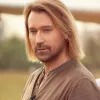 «Я чекаю вашу пісню на рідній мові»: Олег Винник випустив новий сингл німецькою «Bergmann» – у фанів є вимога