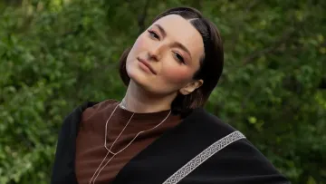 «Є важливий ритуал»: зірка «Ліги сміху» Настя Оруджова розкрила незвичну традицію у стосунках з коханим