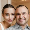 Нічний кошмар: дружина Віктора Павліка розповіла про сильну кровотечу в чоловіка після операції