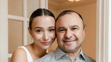 Нічний кошмар: дружина Віктора Павліка розповіла про сильну кровотечу в чоловіка після операції