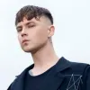 Співак Пивоваров відзначився шляхетним вчинок на адресу юної фанатки: «Тато наш в шоці‎»