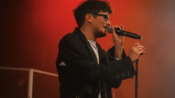 «Positiff повертається до справ»: зірковий співак показав фото з Music Box Fest і спільне відео з Дорофєєвою