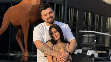 Блогер Пустовіт розкрив стать третьої дитини: блогер влаштував яскраве гендер-паті