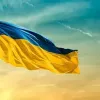 «Об’єднує кожного з нас»: українські зірки вітають із Днем прапора та діляться яскравими фото 